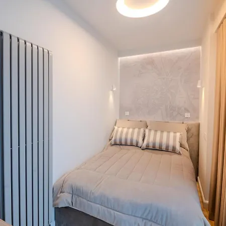 Hanza Apartment